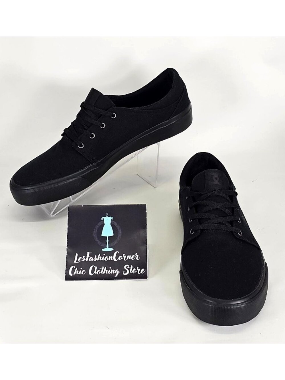 NWOT DC Trase TX Mens Black Canvas Skate Sneakers Size 13M 107
